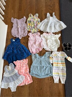 0-3 month baby girls clothing bundle